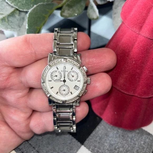 Bulova Diamond Chronograph Ladies Watch. Used Women main image 3